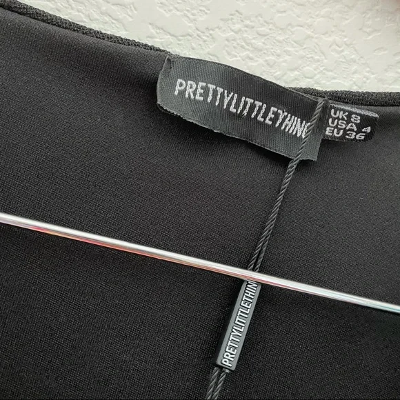 Prettylittlething Black Frill Detail Wrap Dress - Picture 5 of 9